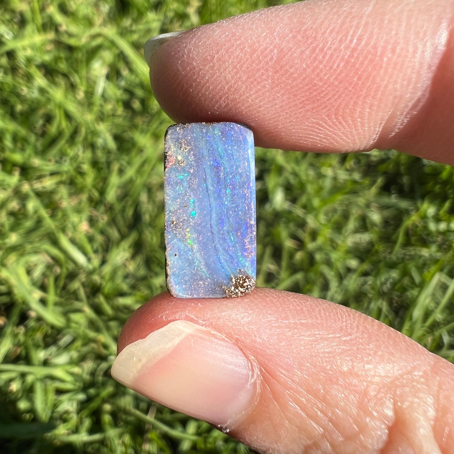 6.00 Ct small boulder opal