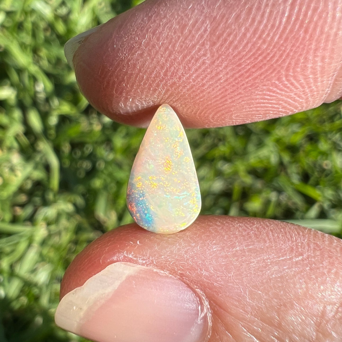 1.65 Ct small boulder opal