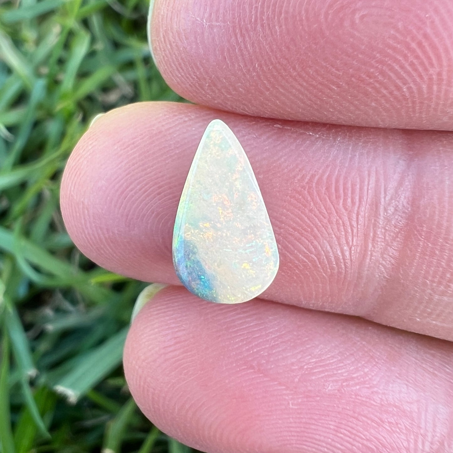 1.65 Ct small boulder opal