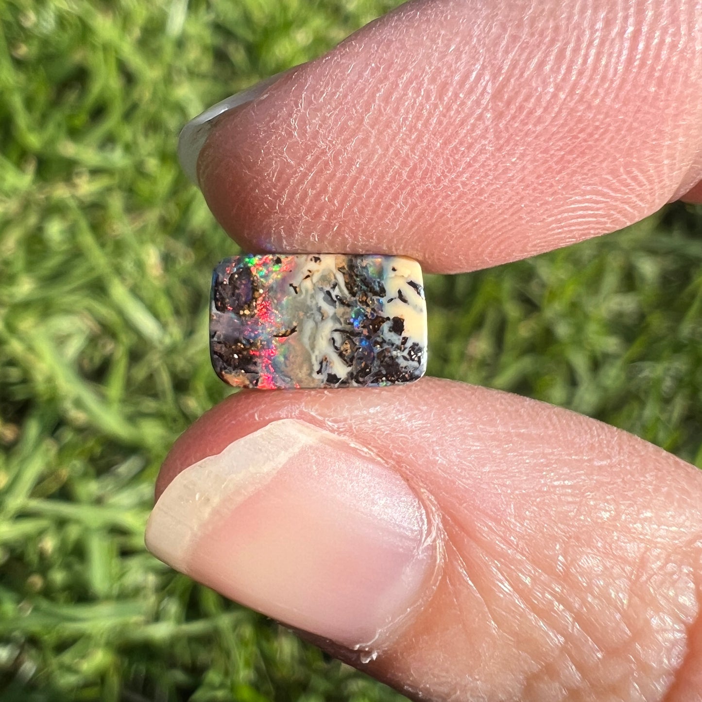 1.90 Ct small boulder opal