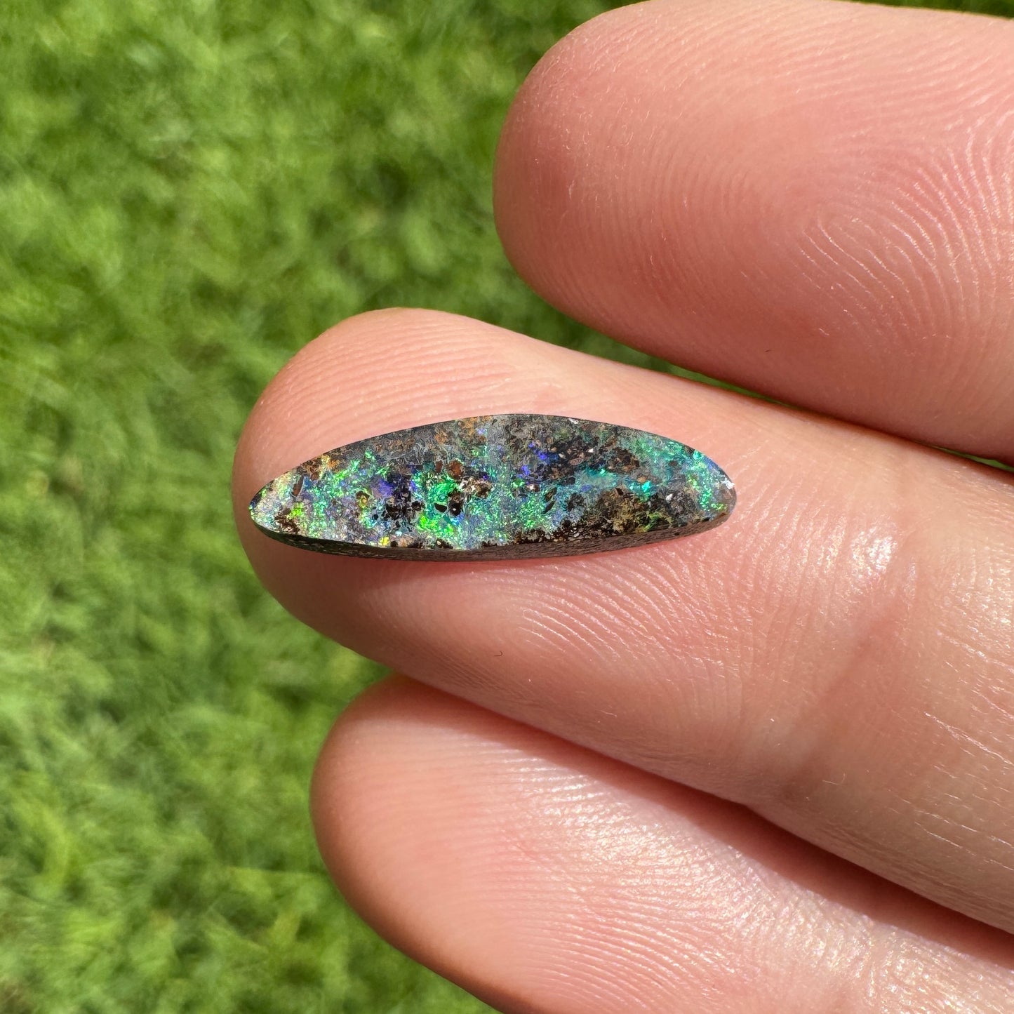 1.68 Ct small boulder opal