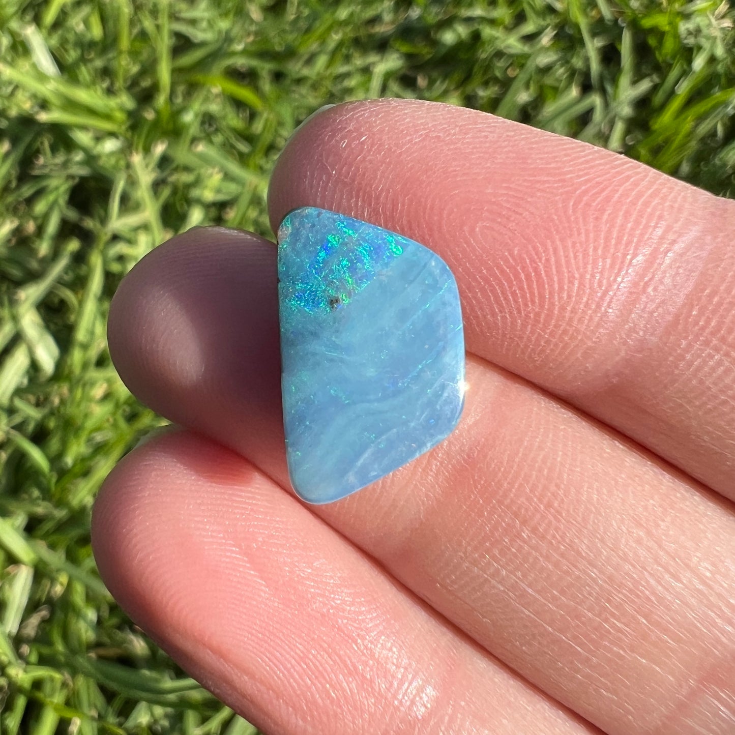 6.03 Ct free-form boulder opal