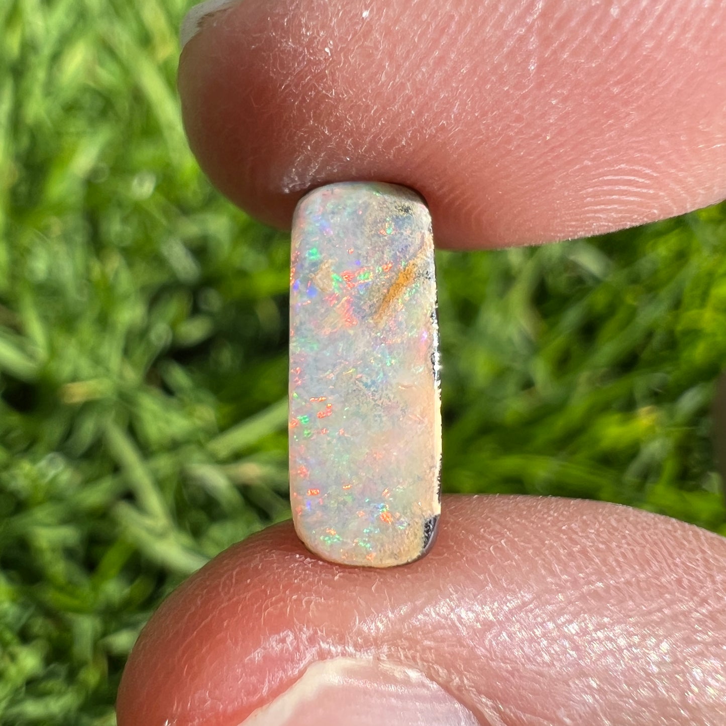 2.34 Ct small boulder opal