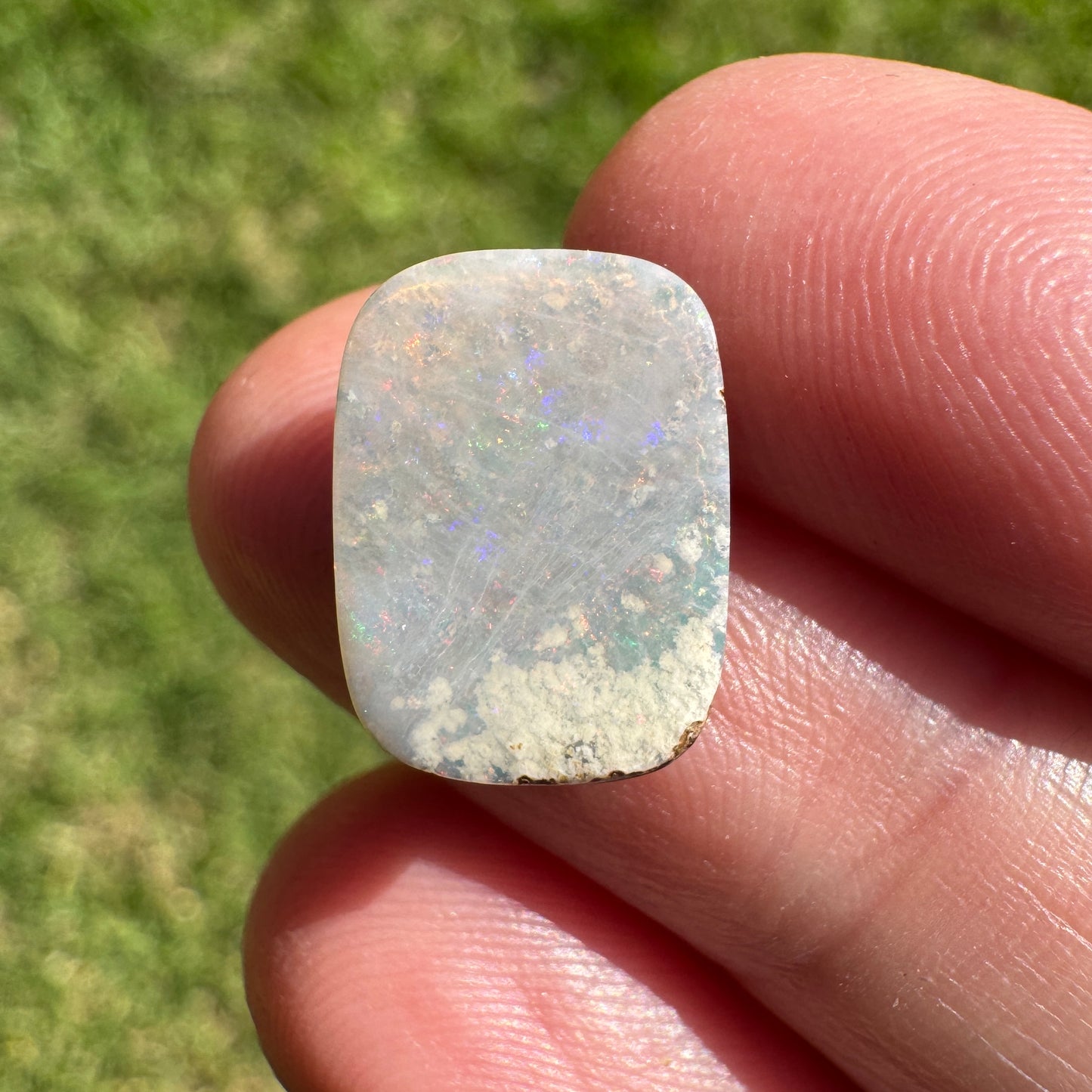 4.35 Ct small boulder opal