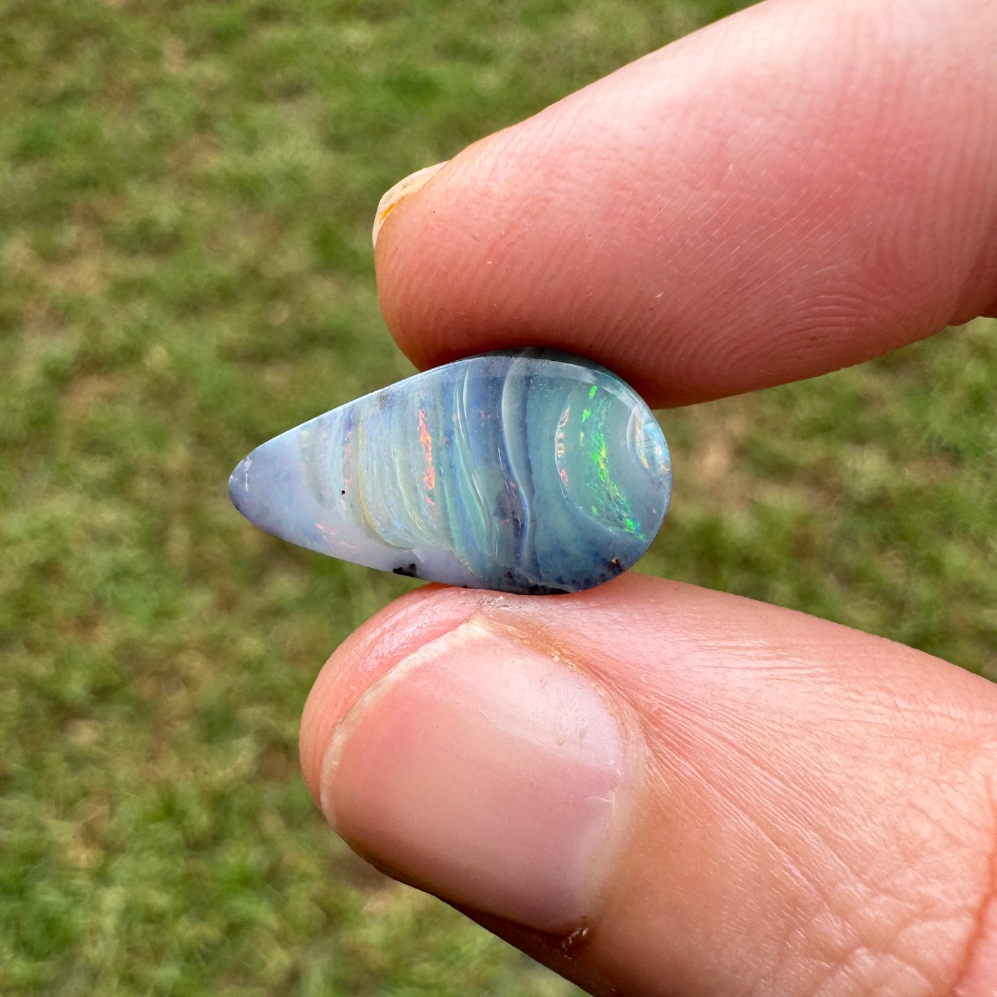 3.66 Ct small boulder opal