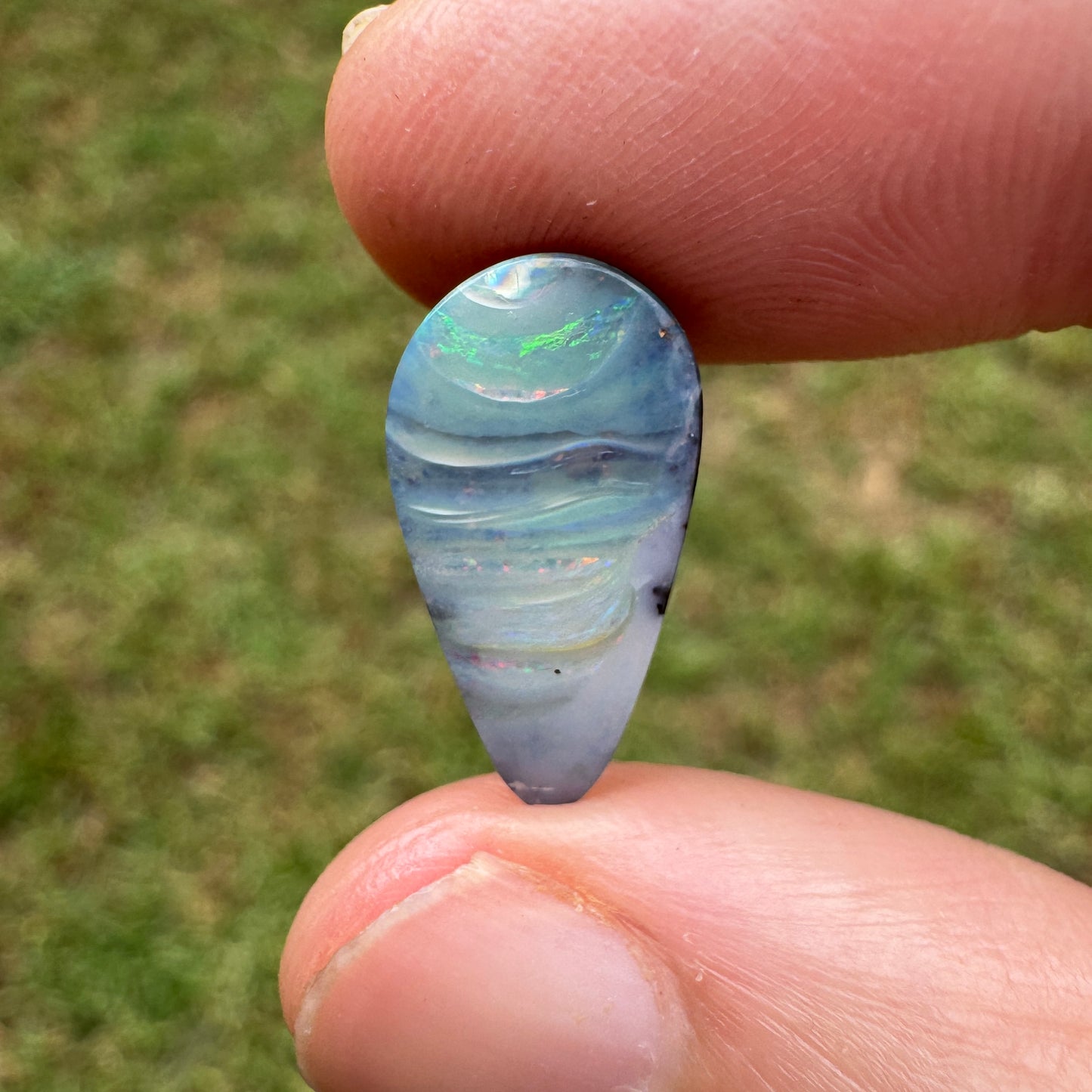 3.66 Ct small boulder opal