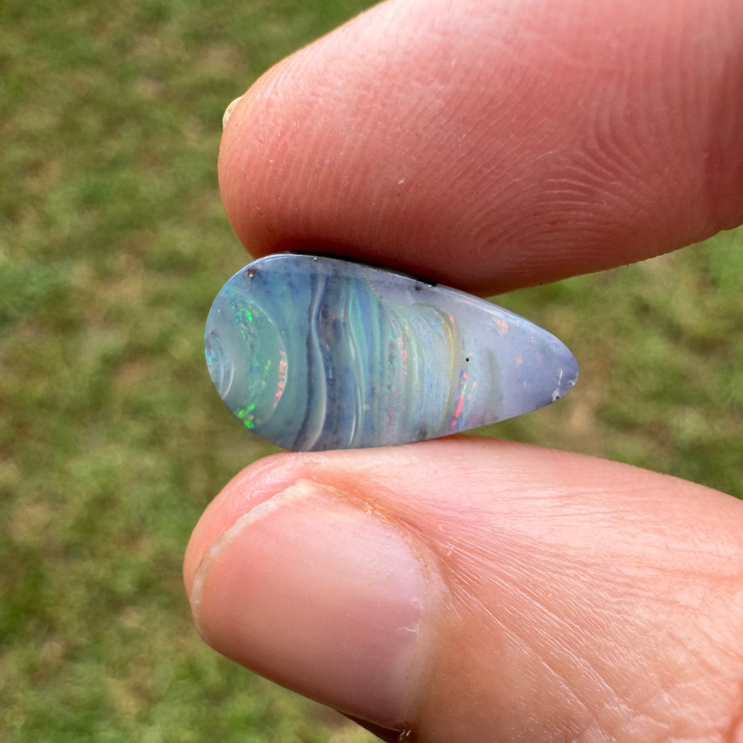 3.66 Ct small boulder opal