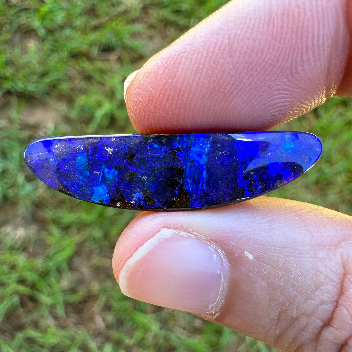 12.09 Ct large purple boulder opal
