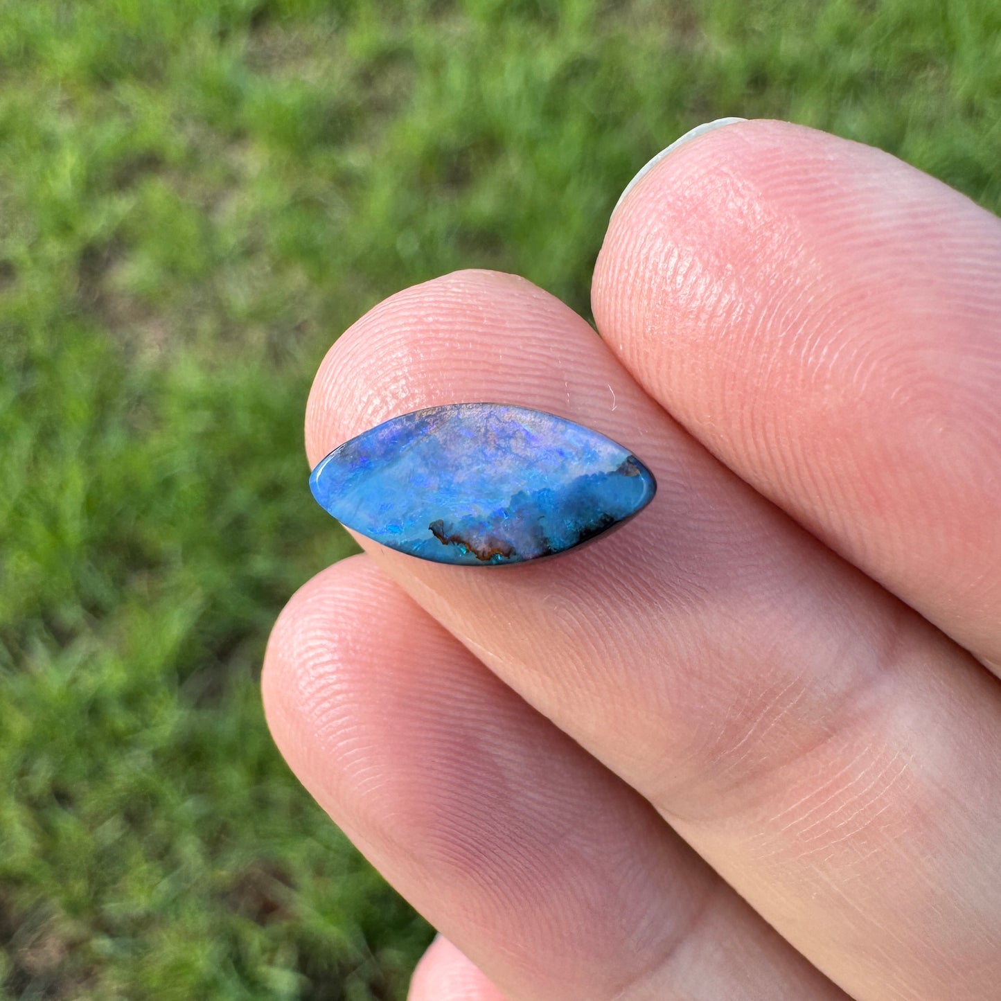 2.20 Ct small boulder opal