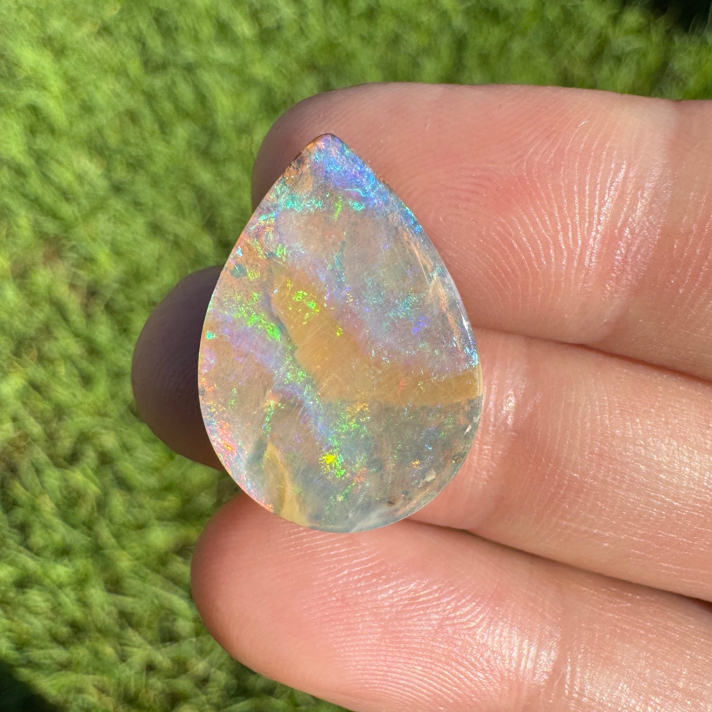 12.36 Ct large teardrop boulder opal
