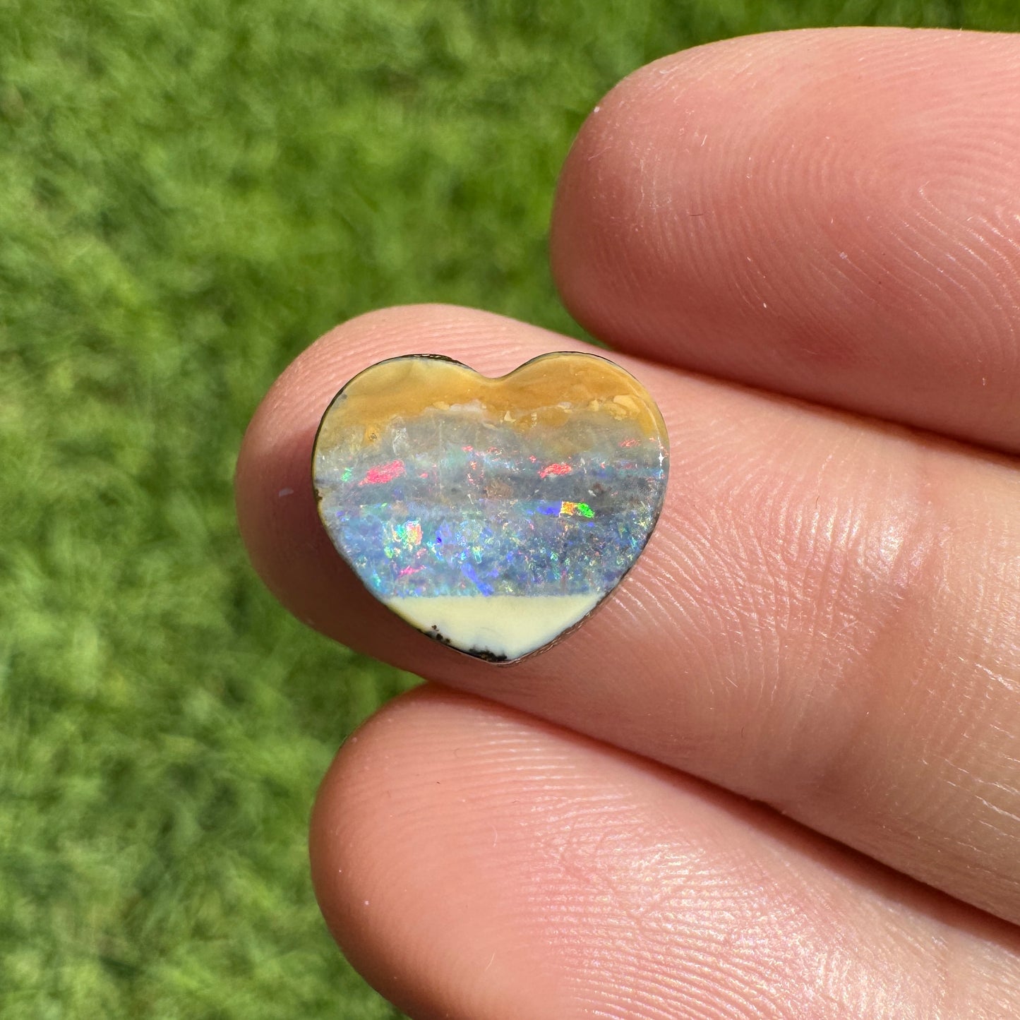 3.39 Ct small heart boulder opal