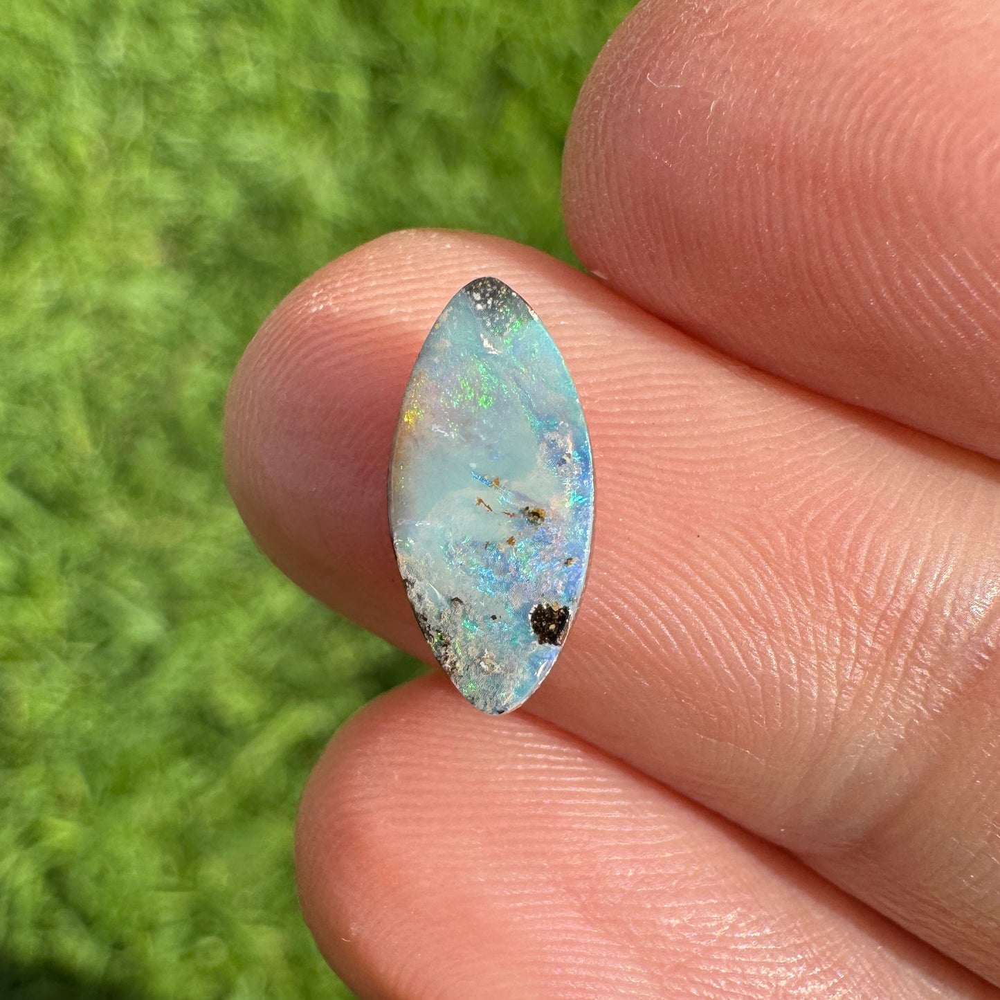1.60 Ct small boulder opal