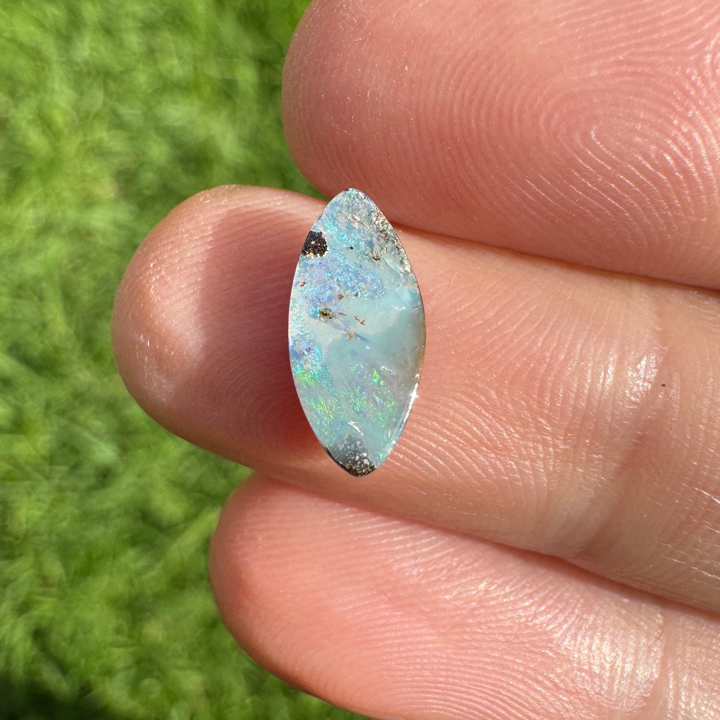 1.60 Ct small boulder opal