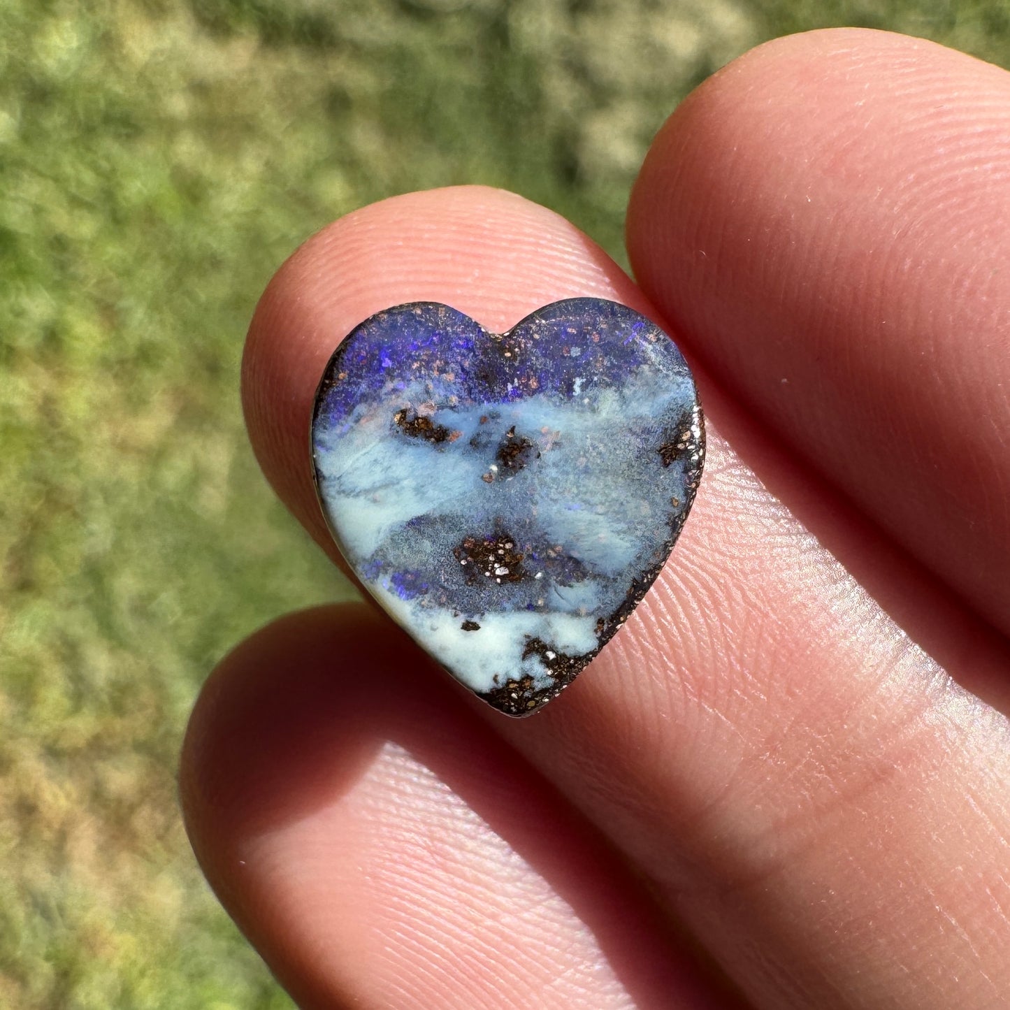 3.80 Ct small heart boulder opal