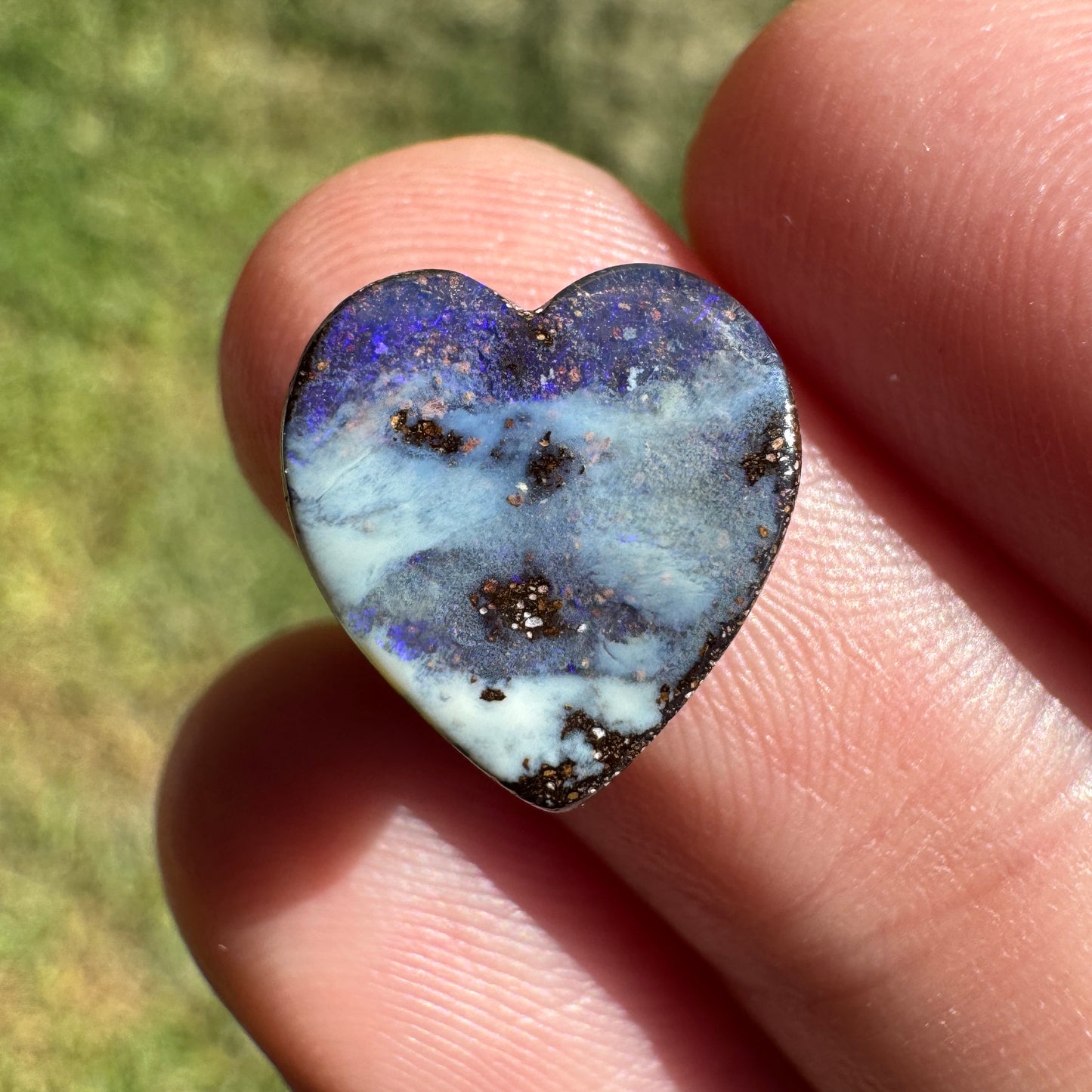 3.80 Ct small heart boulder opal