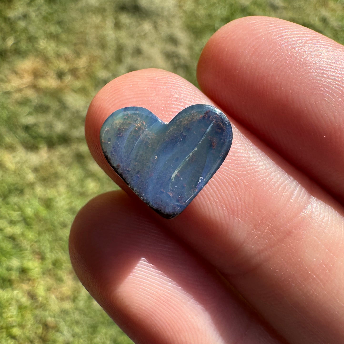 2.72 Ct heart boulder opal