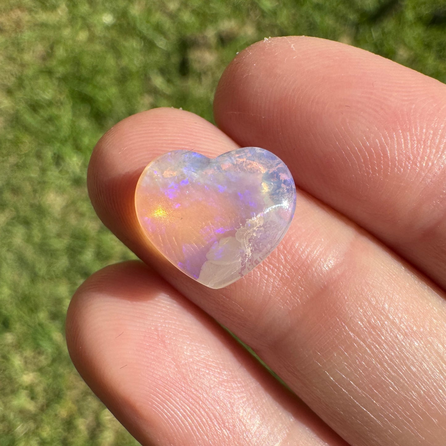 3.75 Ct wood replacement heart opal