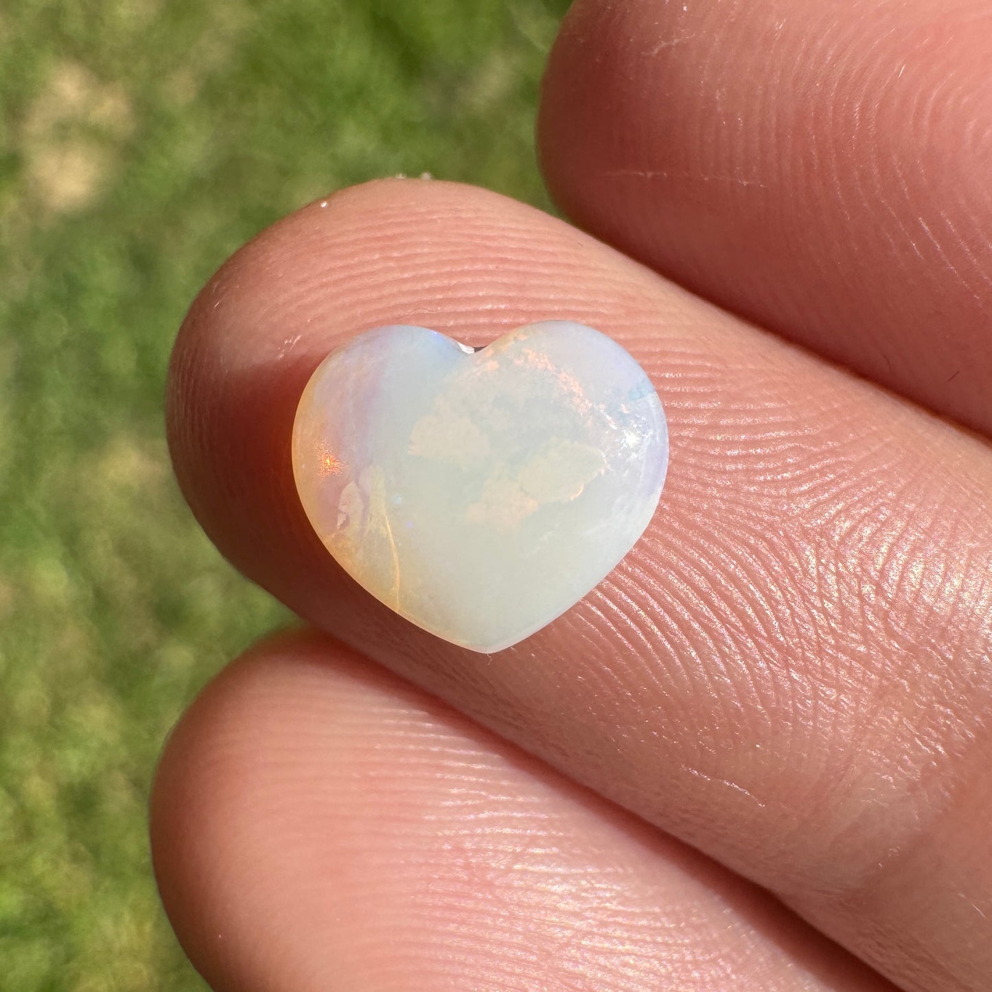 1.18 Ct small heart opal