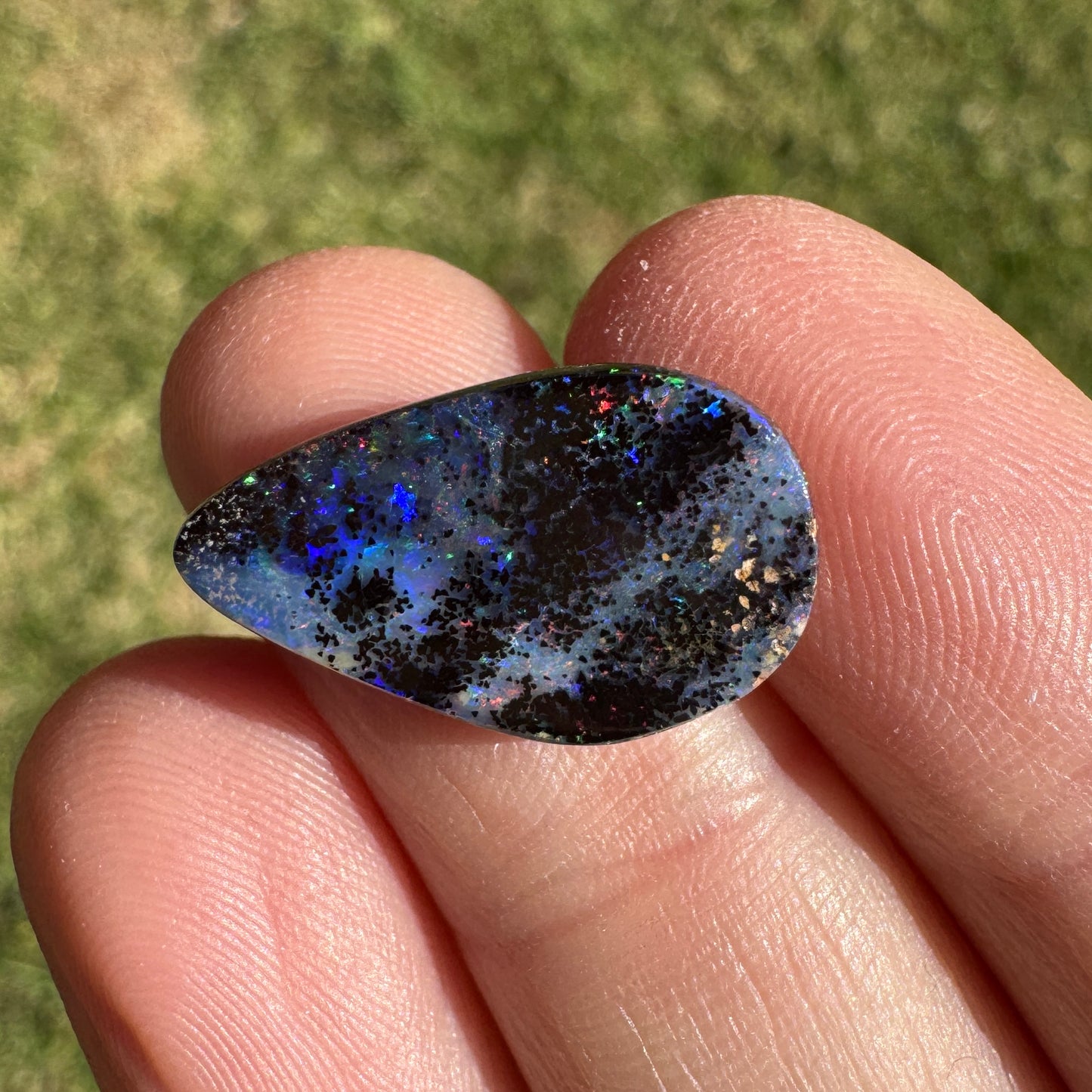 7.46 Ct boulder opal