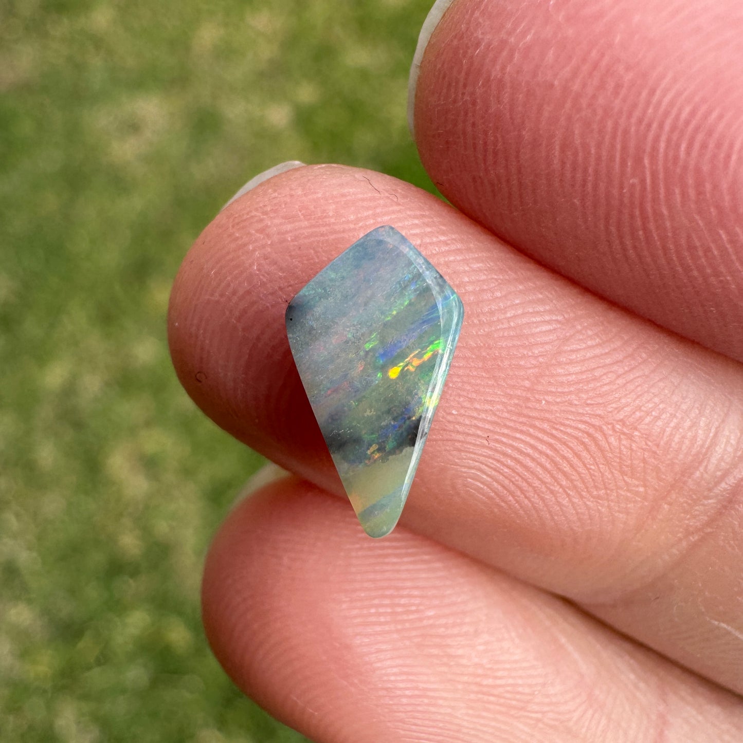 1.02 Ct small boulder opal