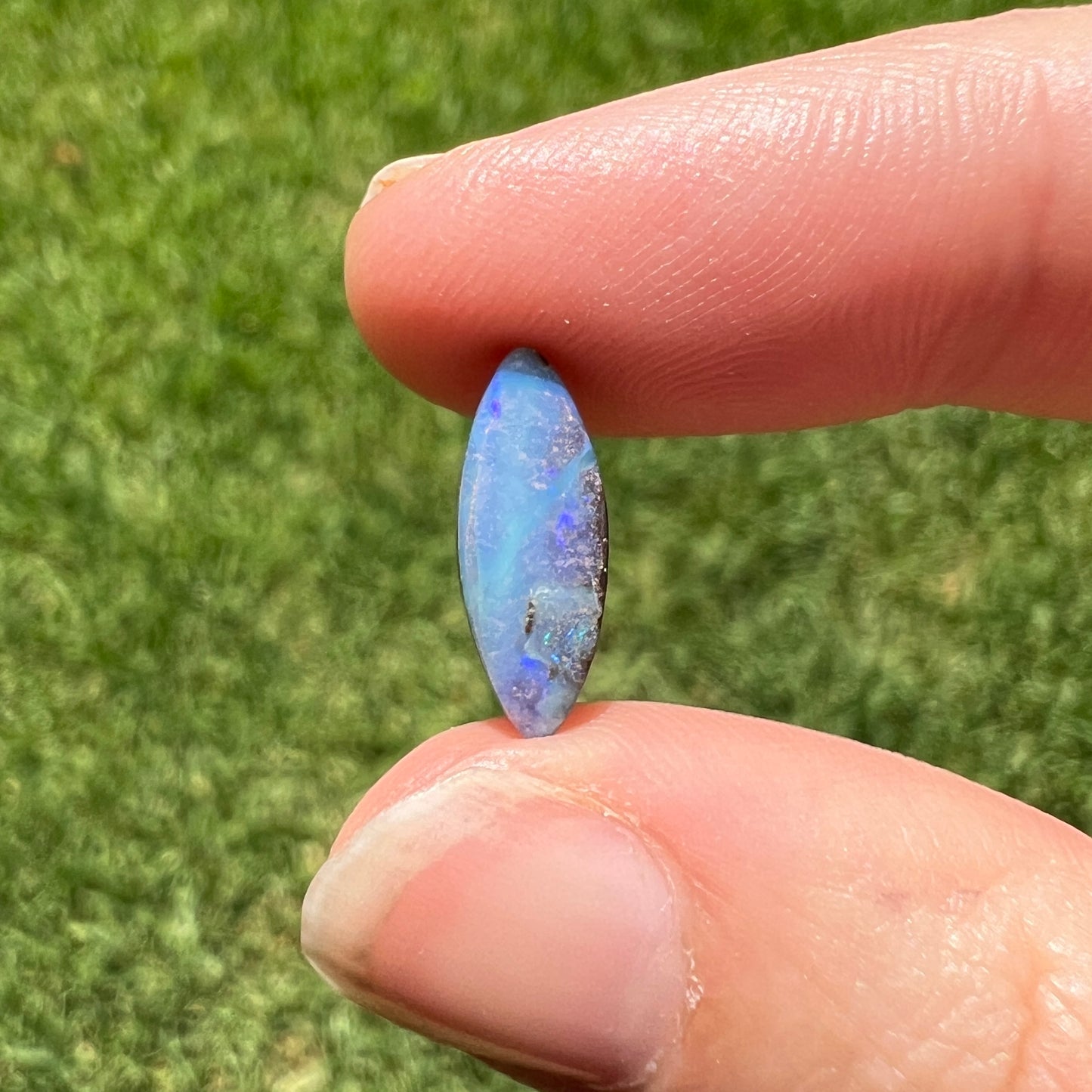 2.23 Ct small boulder opal