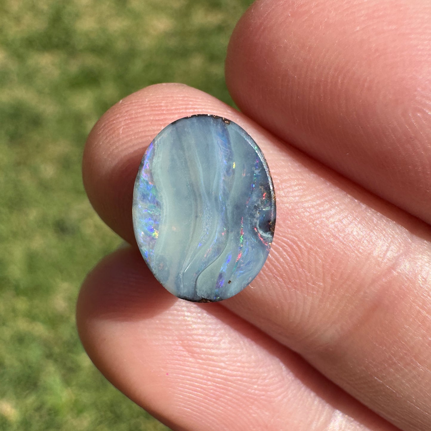 2.53 Ct small boulder opal
