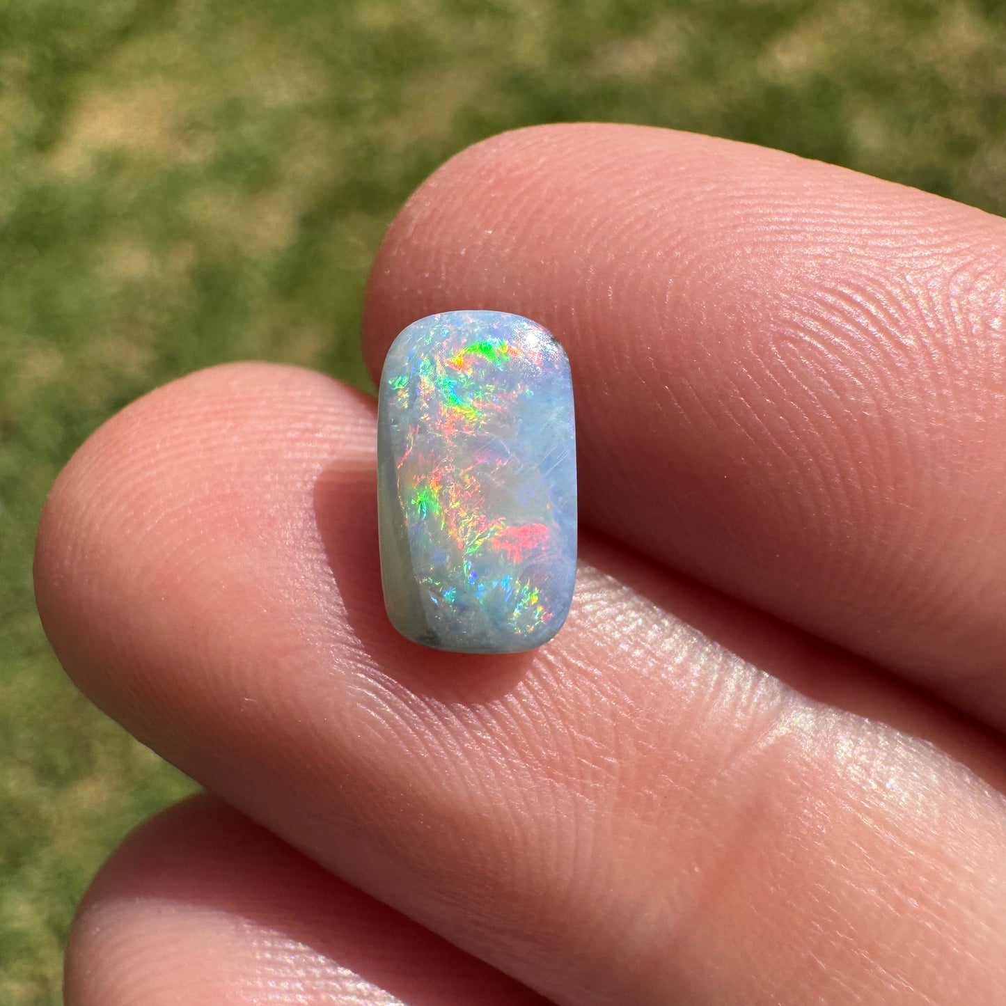 1.28 Ct small boulder opal