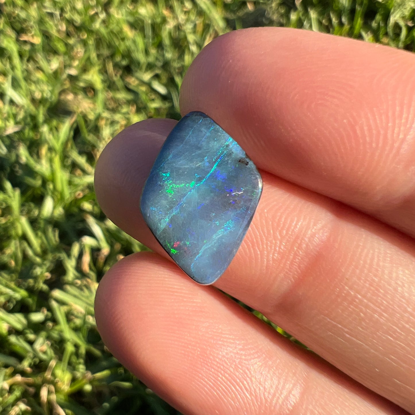 5.17 Ct small boulder opal