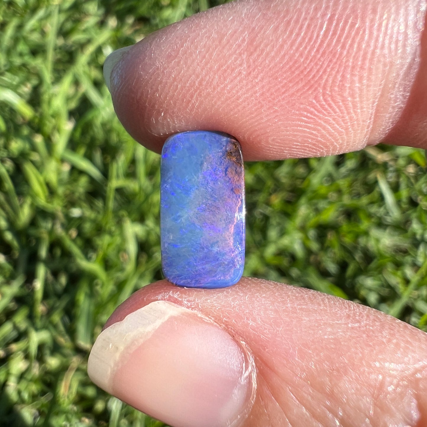 3.32 Ct small boulder opal