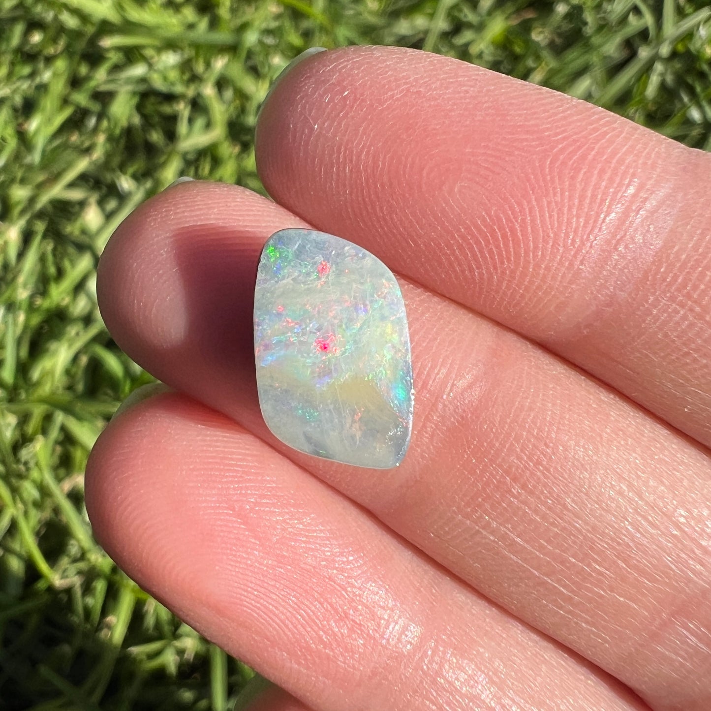 4.01 Ct small boulder opal