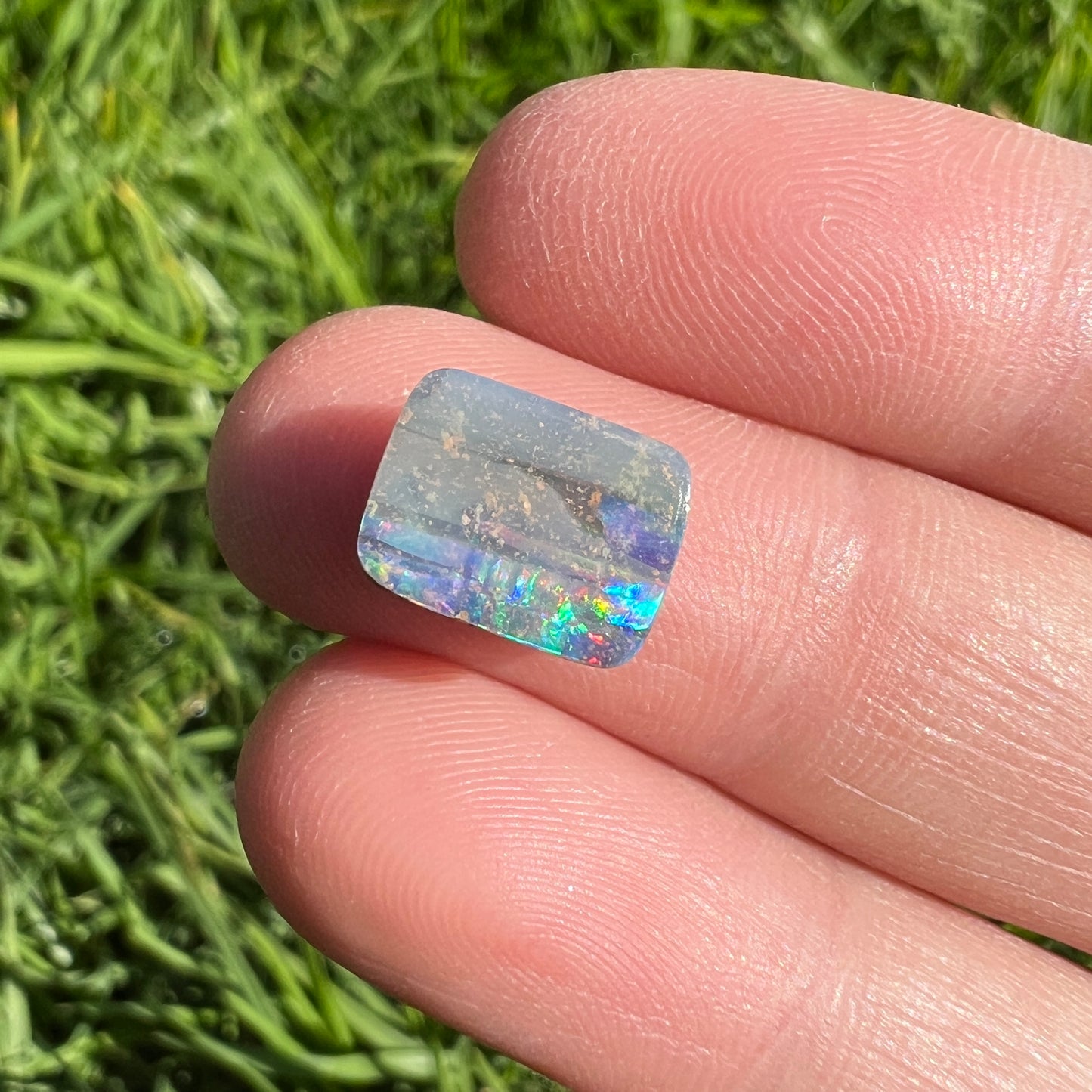 3.03 Ct small boulder opal