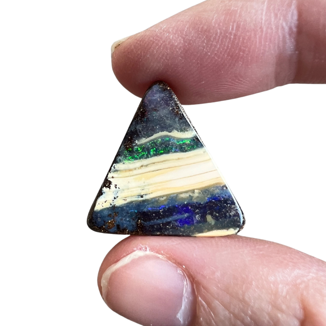 21.52 Ct triangle boulder opal pair