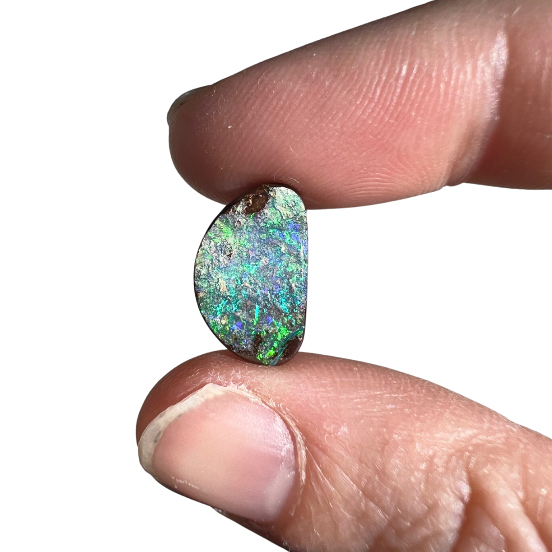 4.85 Ct small boulder opal