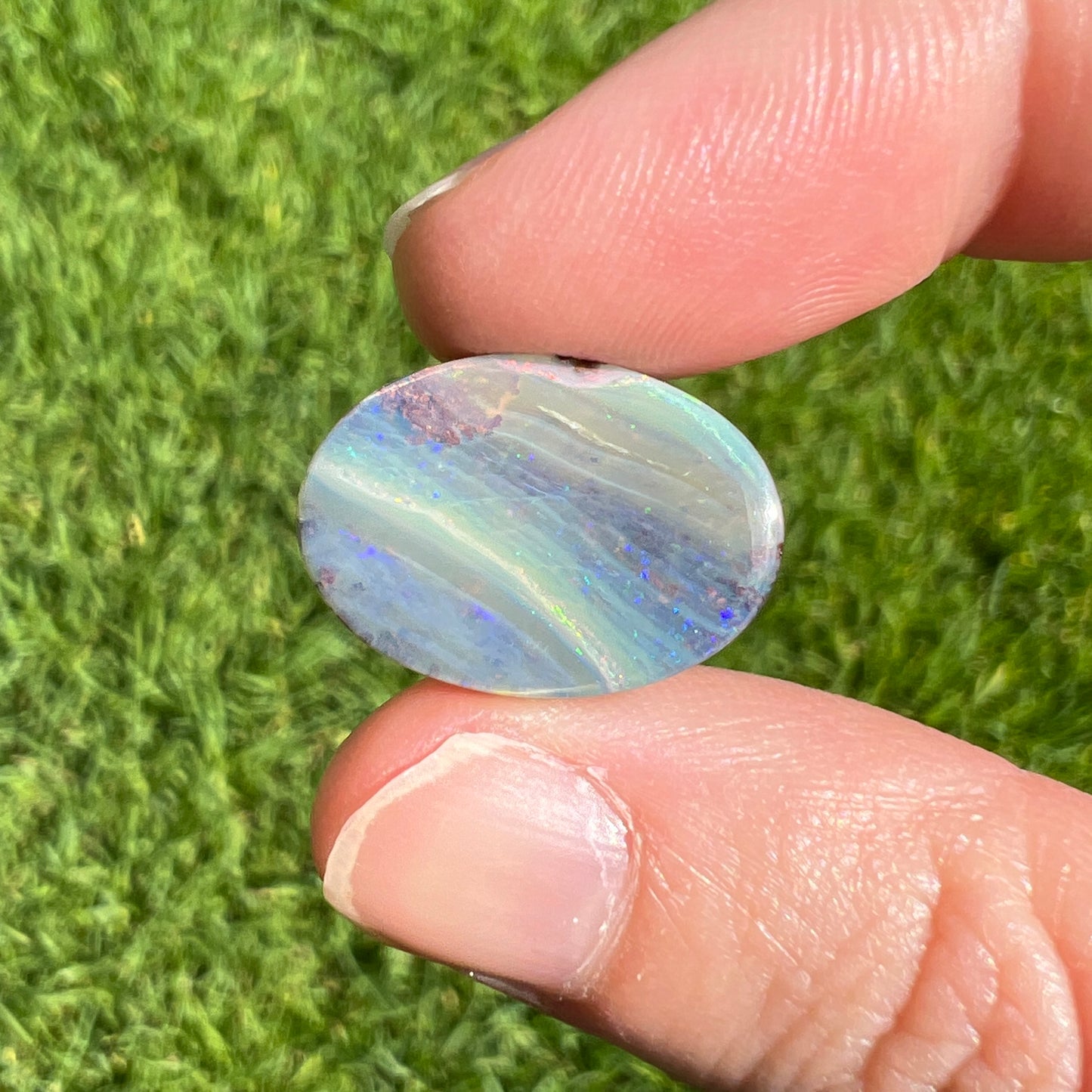 9.32 Ct oval boulder opal