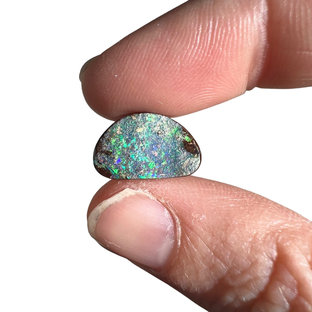 4.85 Ct small boulder opal