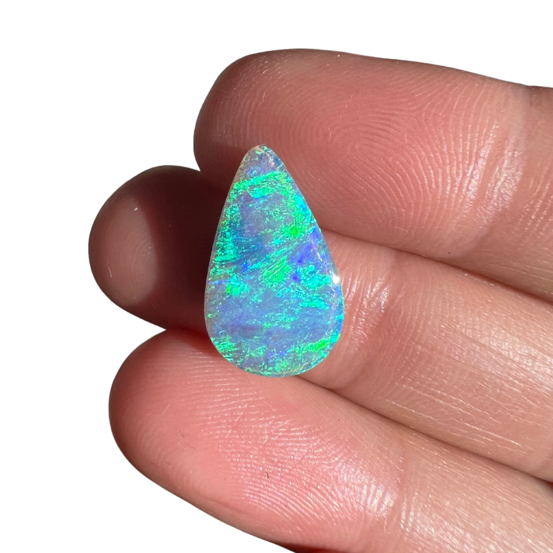 5.24 Ct BRIGHT OCEAN-TONED BOULDER OPAL