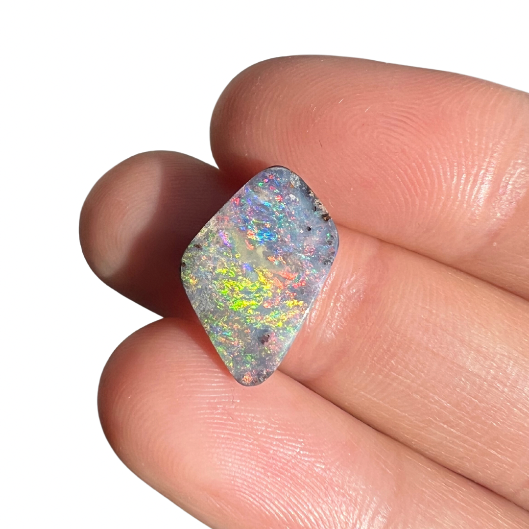 4.00 Ct small boulder opal