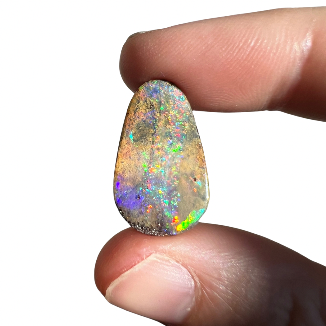 9.59 Ct rainbow boulder opal