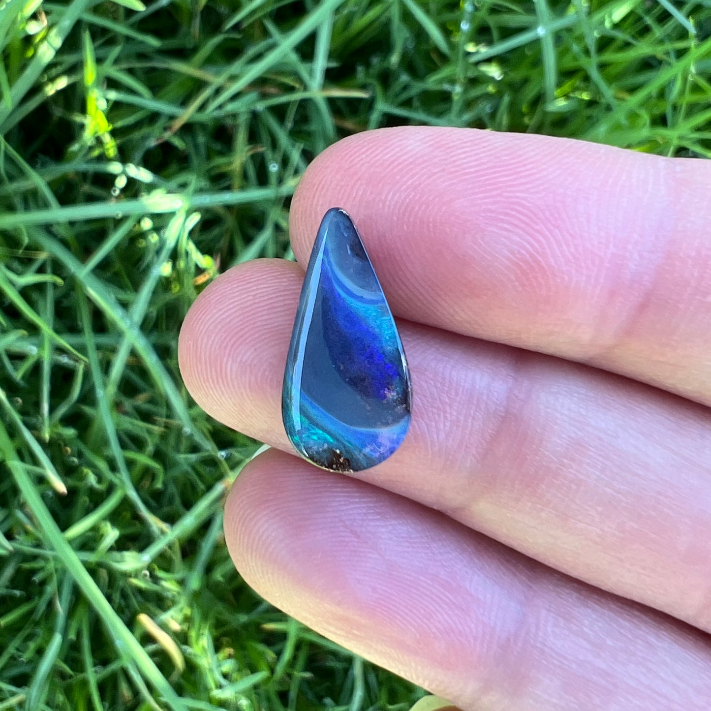 4.30 Ct teardrop boulder opal