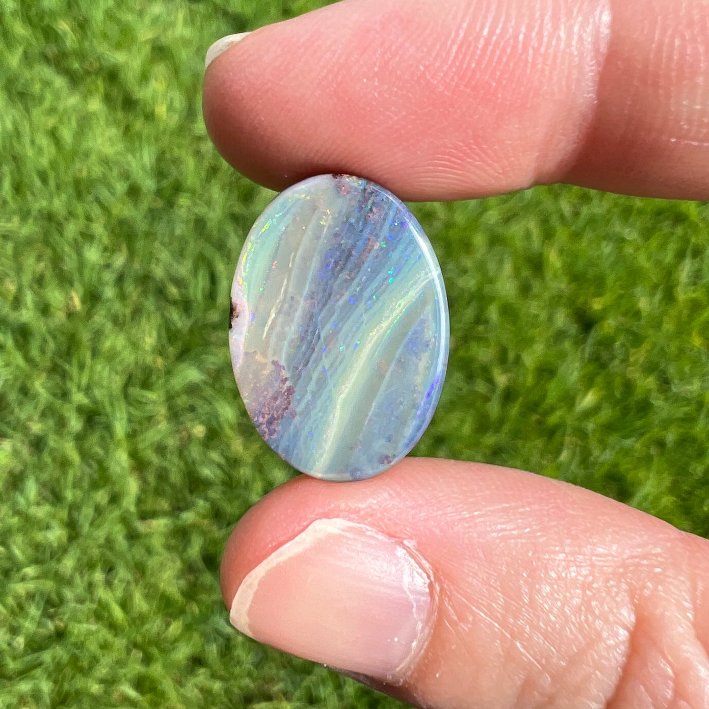 9.32 Ct oval boulder opal