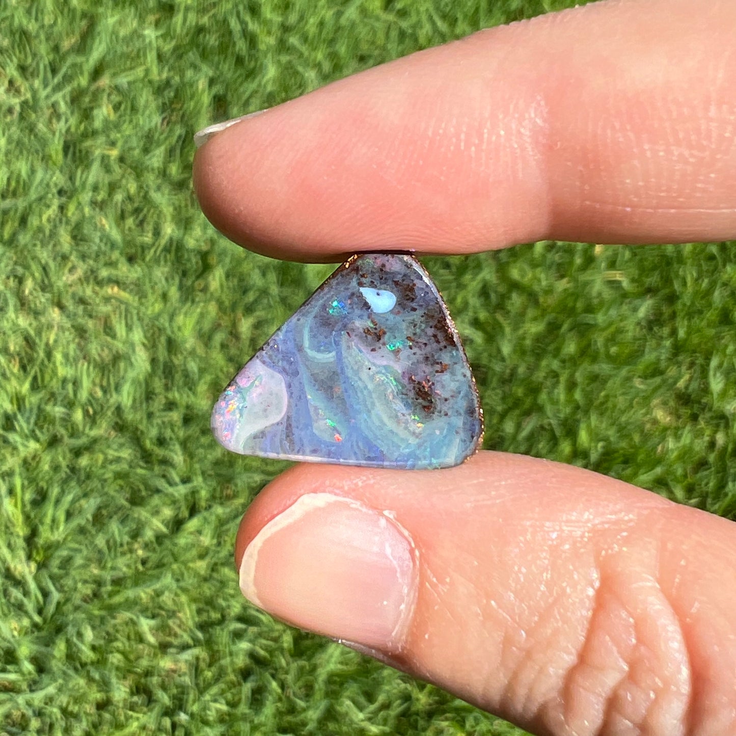 8.17 Ct triangle boulder opal