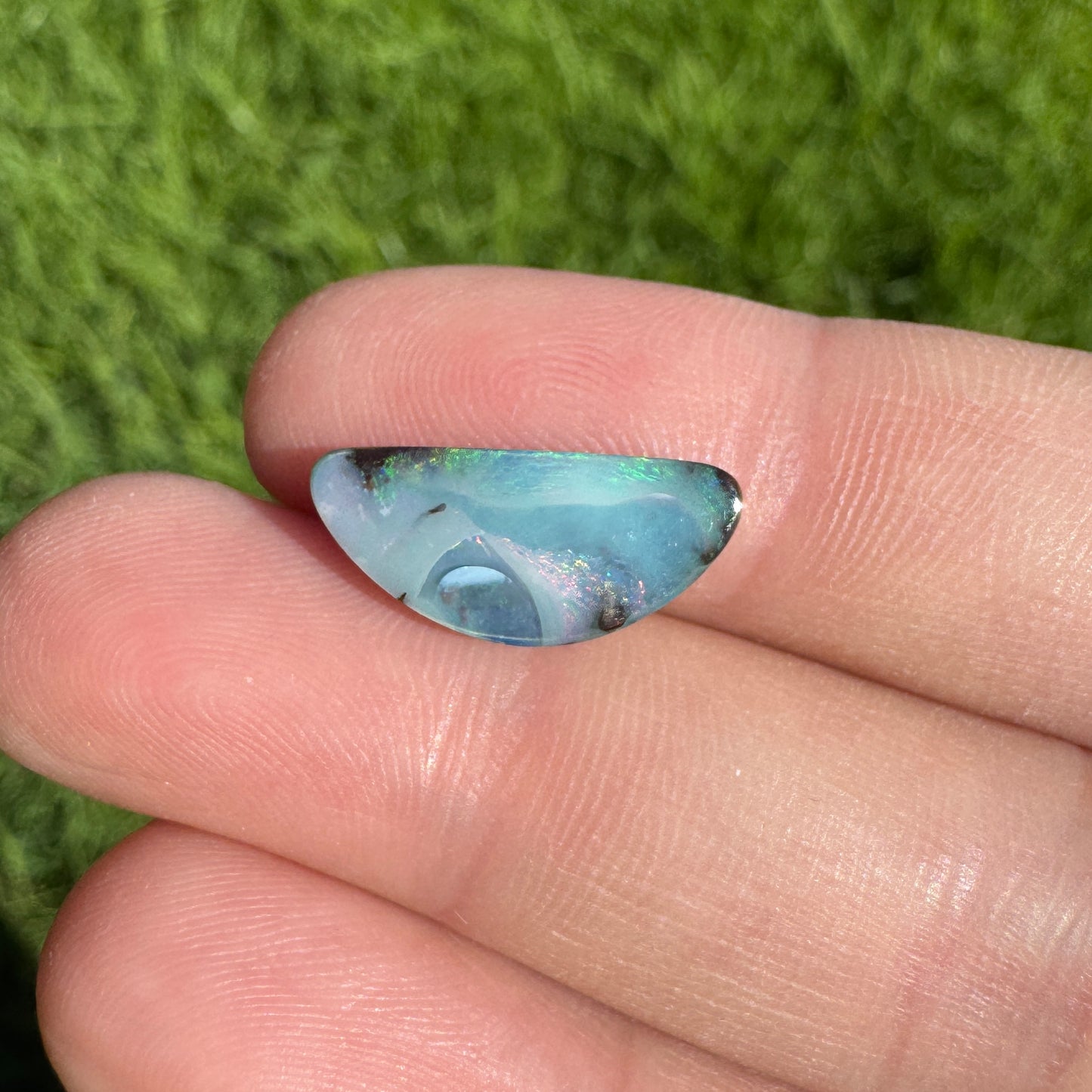 8.04 Ct two piece boulder opal set
