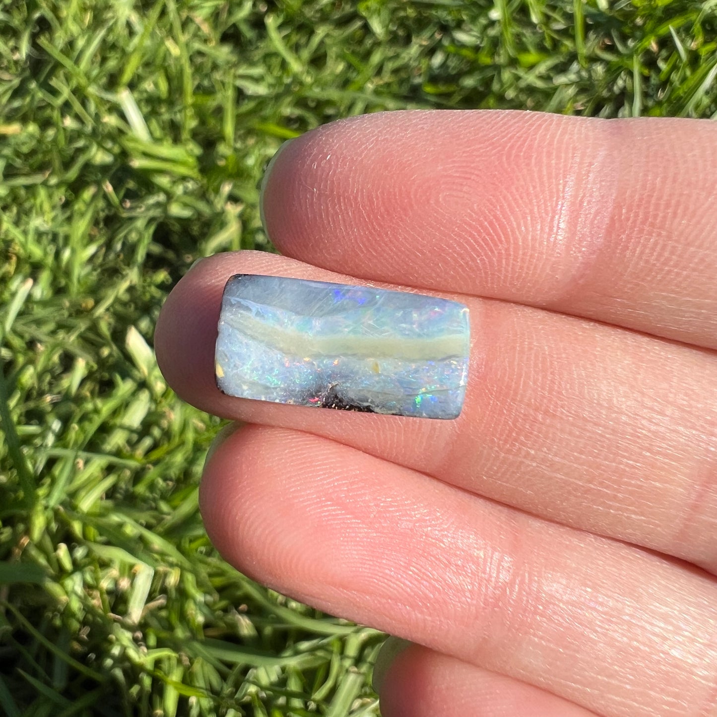 5.57 Ct rectangle boulder opal