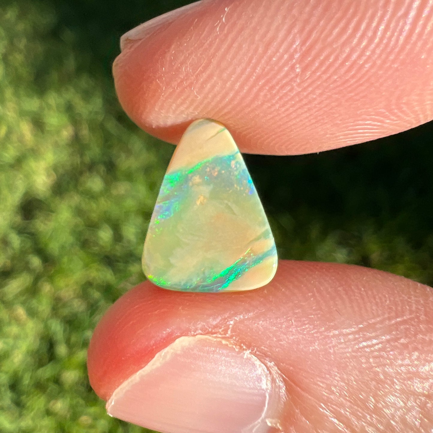 2.14 Ct small boulder opal