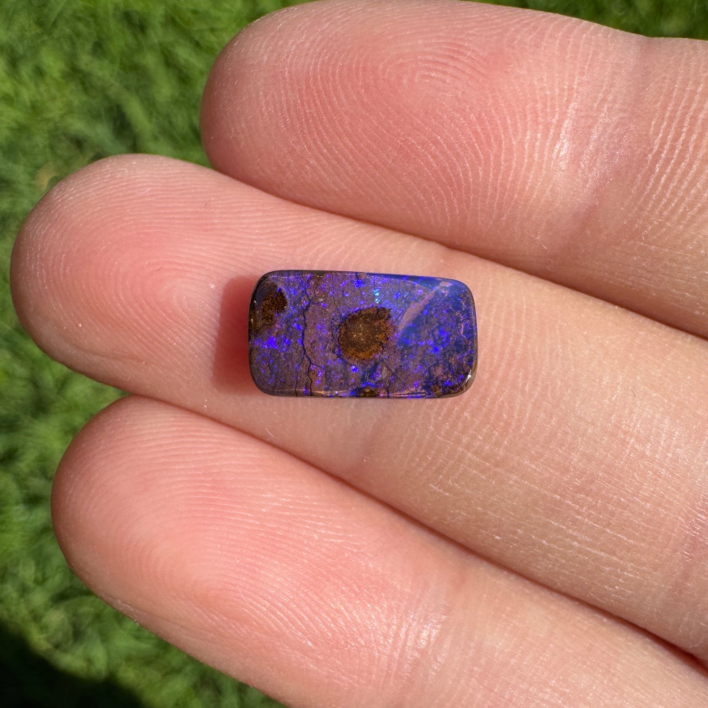 3.13 Ct two piece boulder opal set