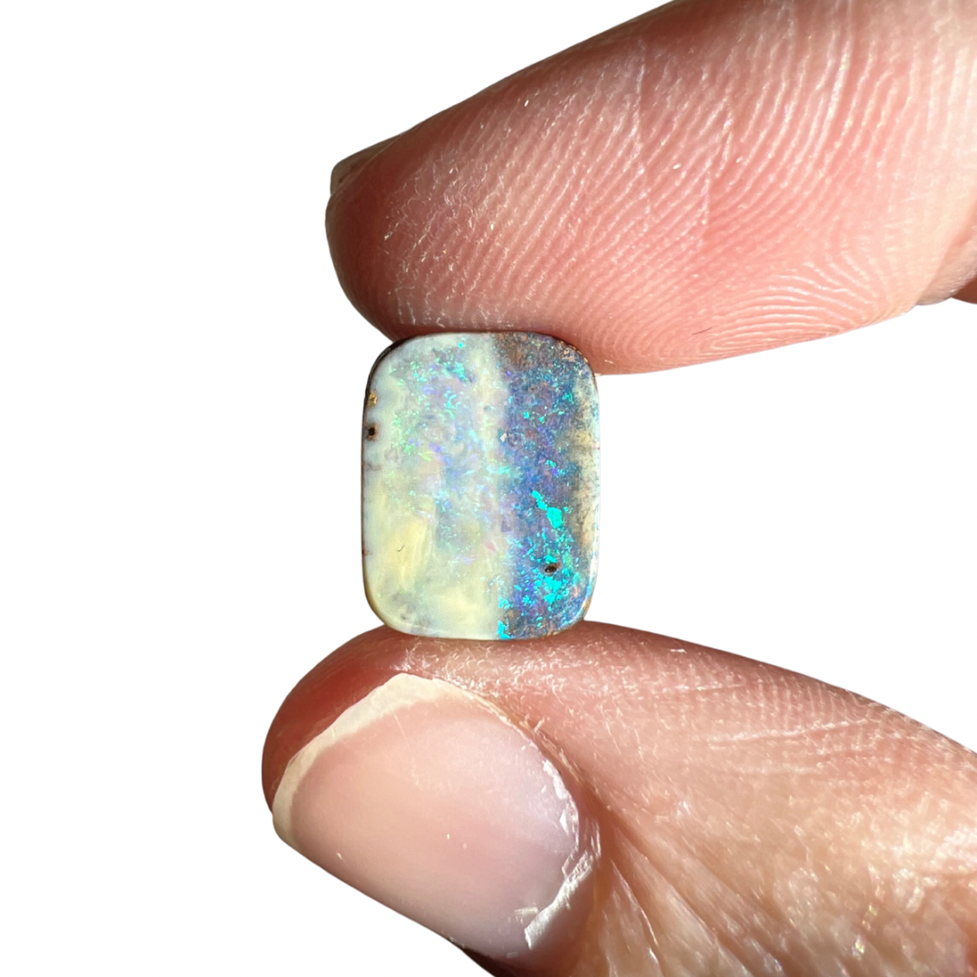 6.75 Ct small boulder opal pair