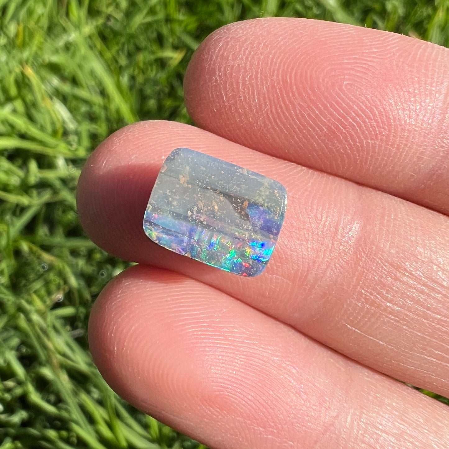 3.03 Ct small boulder opal