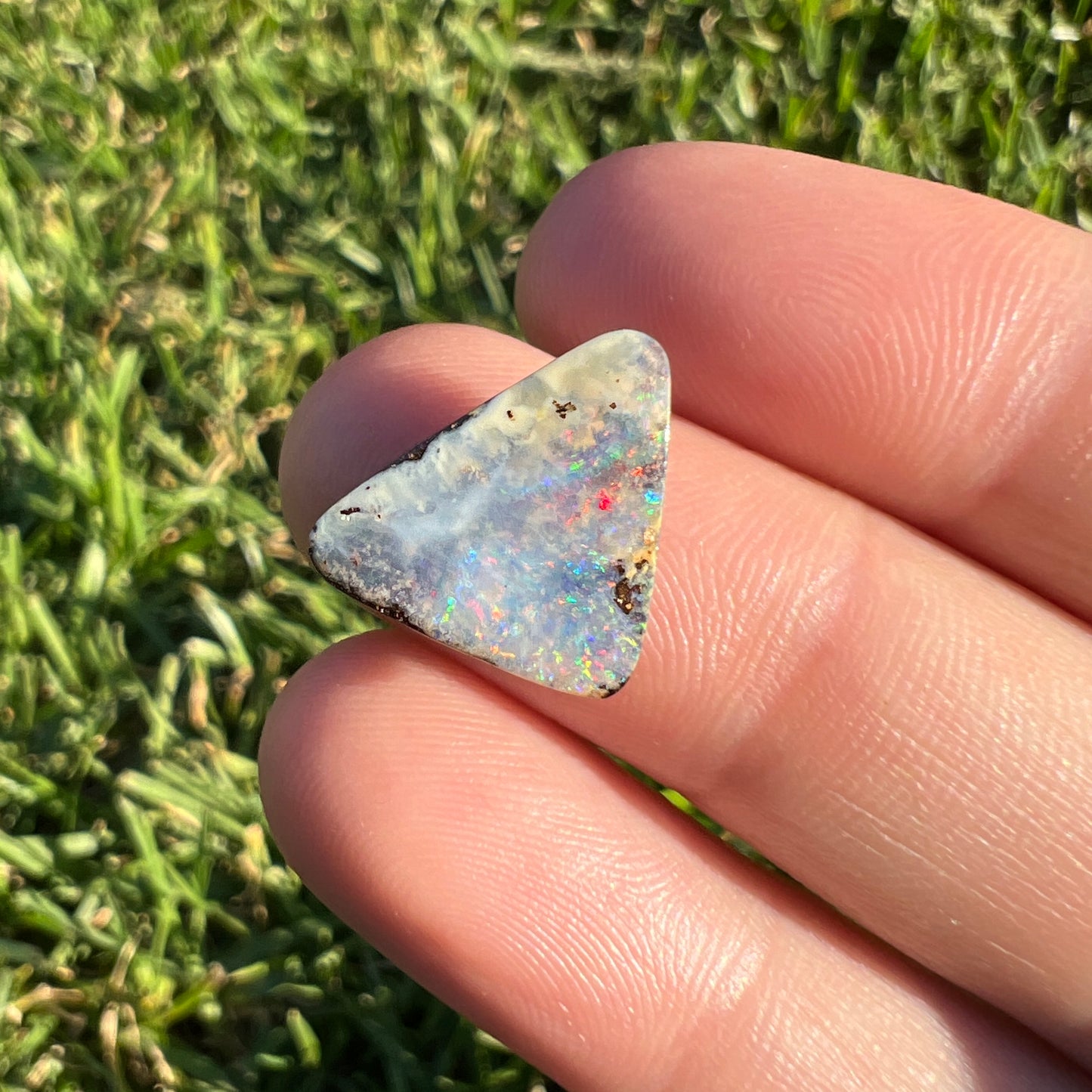 5.50 Ct small boulder opal