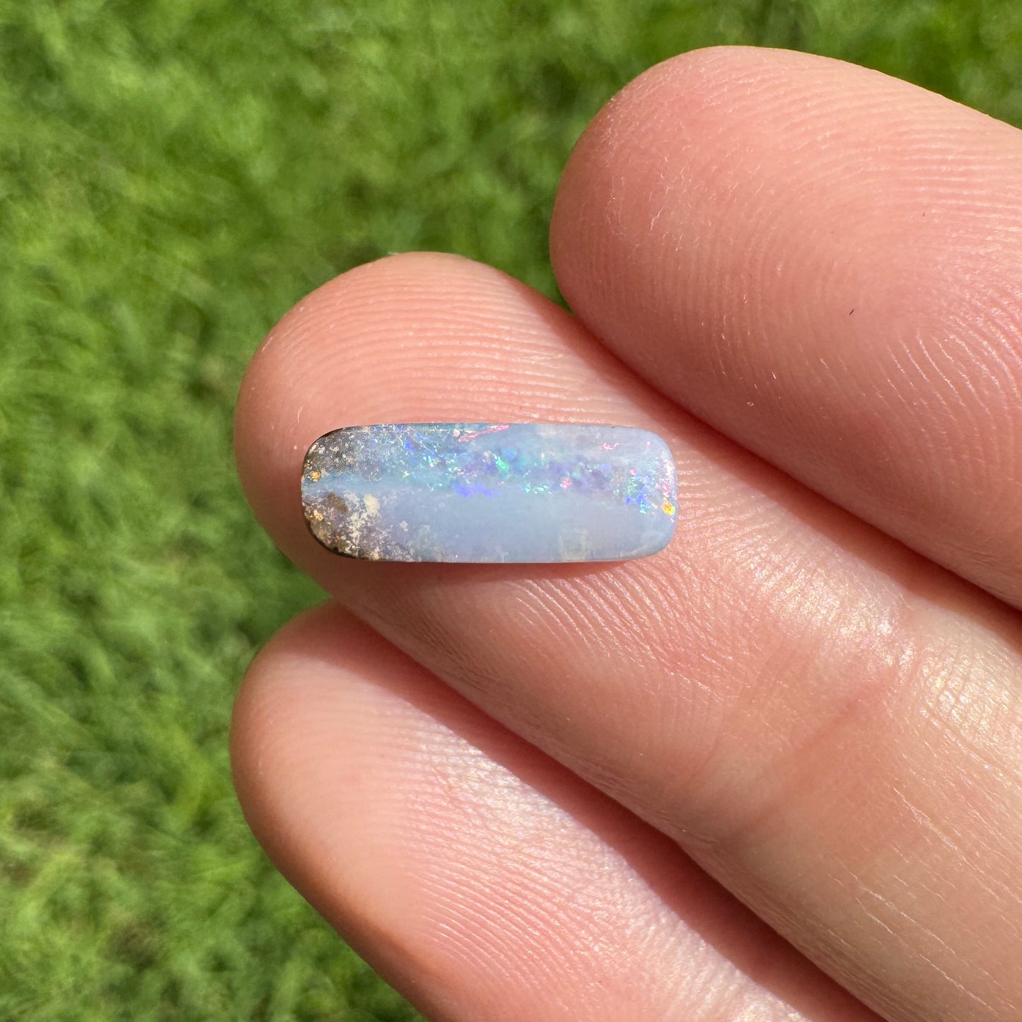 1.55 Ct small boulder opal