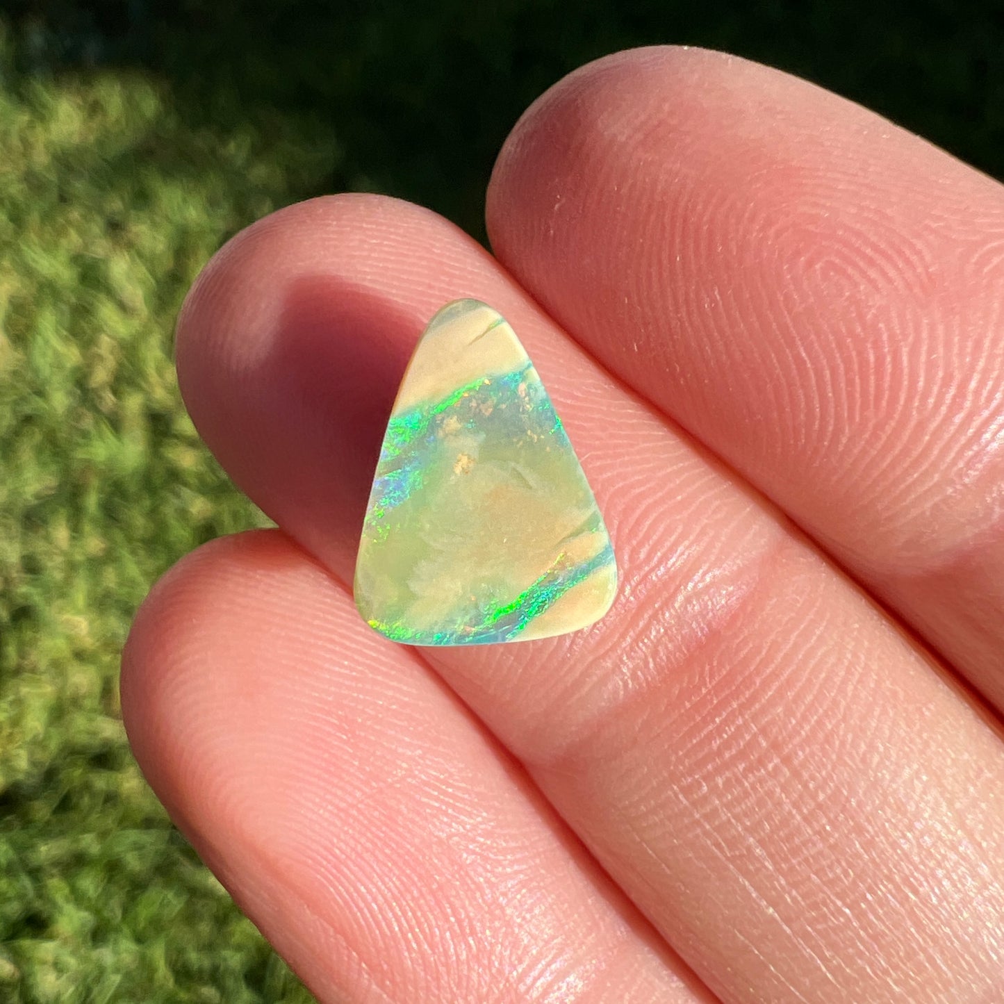 2.14 Ct small boulder opal